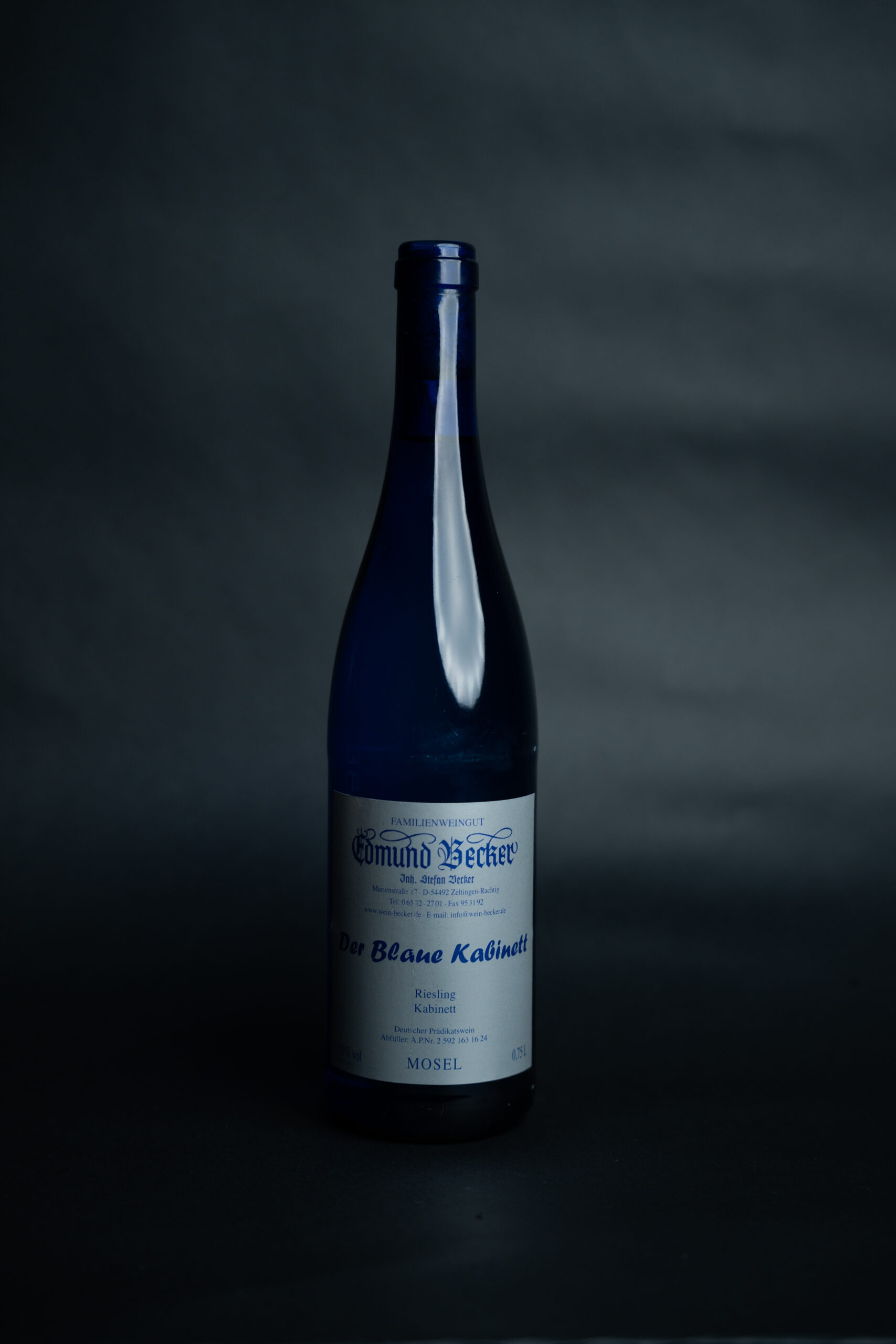 "Blauer Kabinett" Zeltinger Riesling fruchtsüß