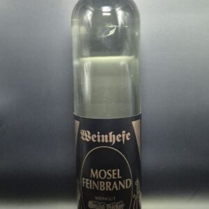Feinster Wein-Hefebrand