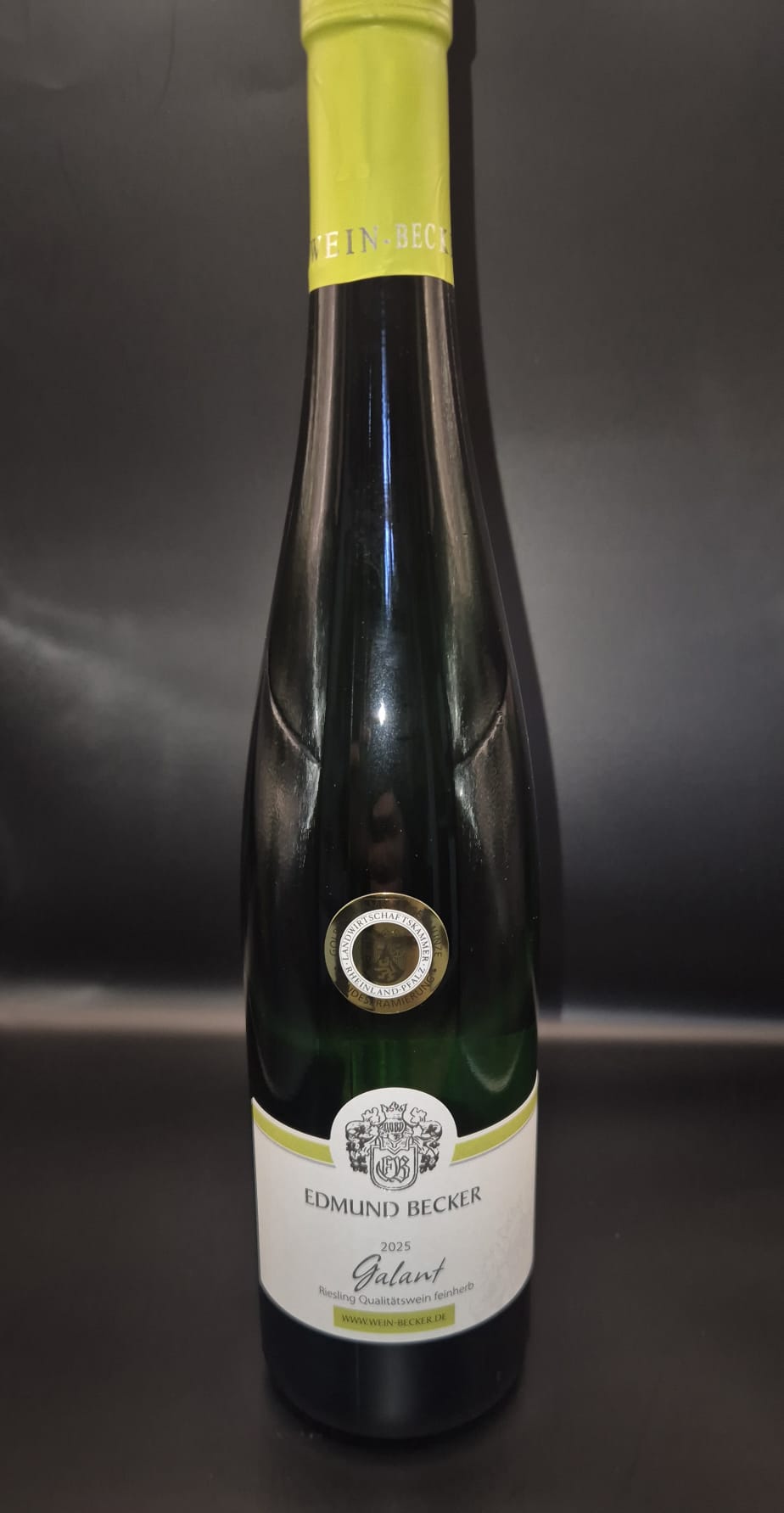 "Galant" Riesling Qualitätswein feinherb / GOLDENE KAMMERPREISMÜNZE